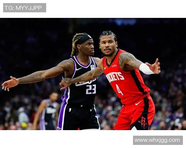 火箭队与雷霆队第三场激战回顾球员表现与战术分析全景展现